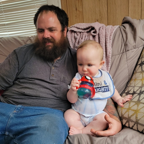 Hey everyone! I sell a variety of things at great prices! Come check me out! ๐ - Picture 6 of 16